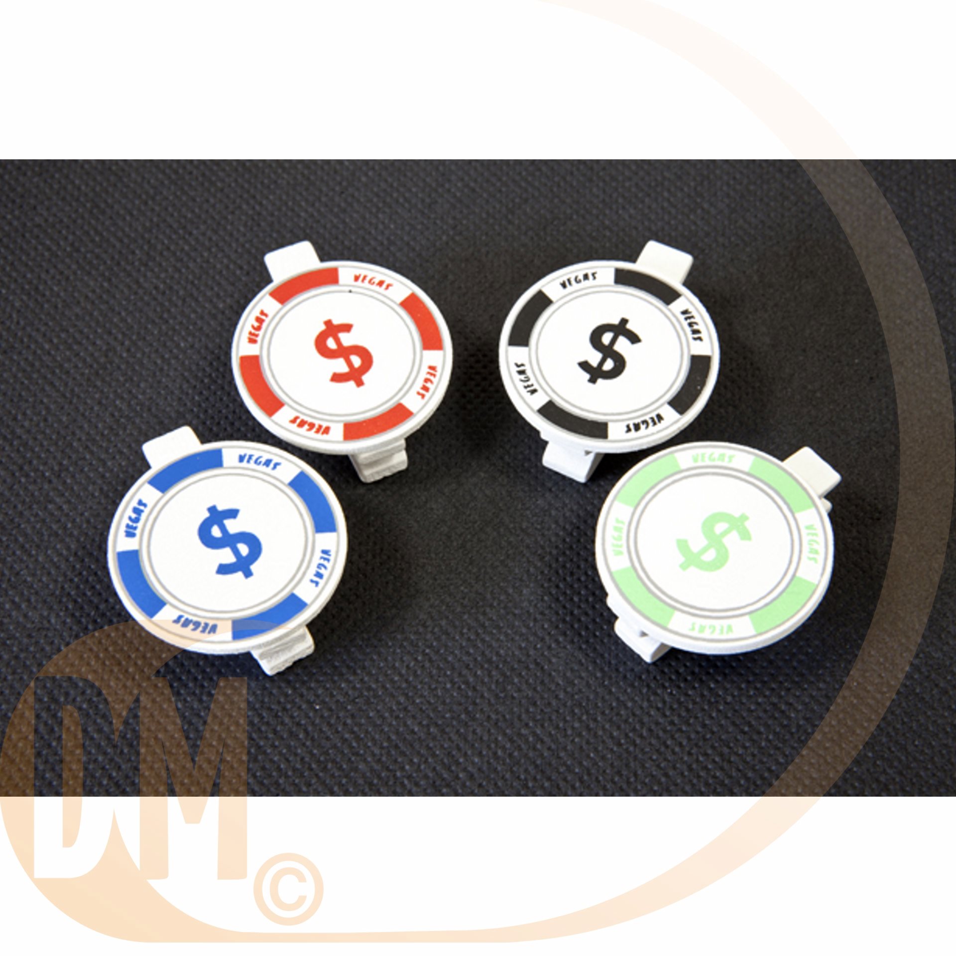 Jeton casino en bois sur pince par 4