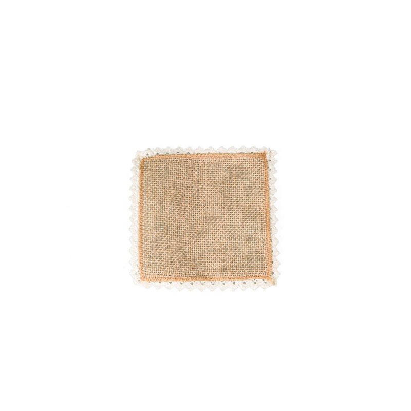 Napperon en jute et dentelle