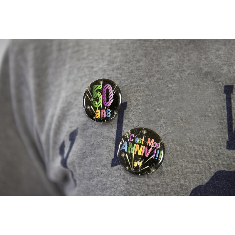 Badge m�tal Anniversaire Chic