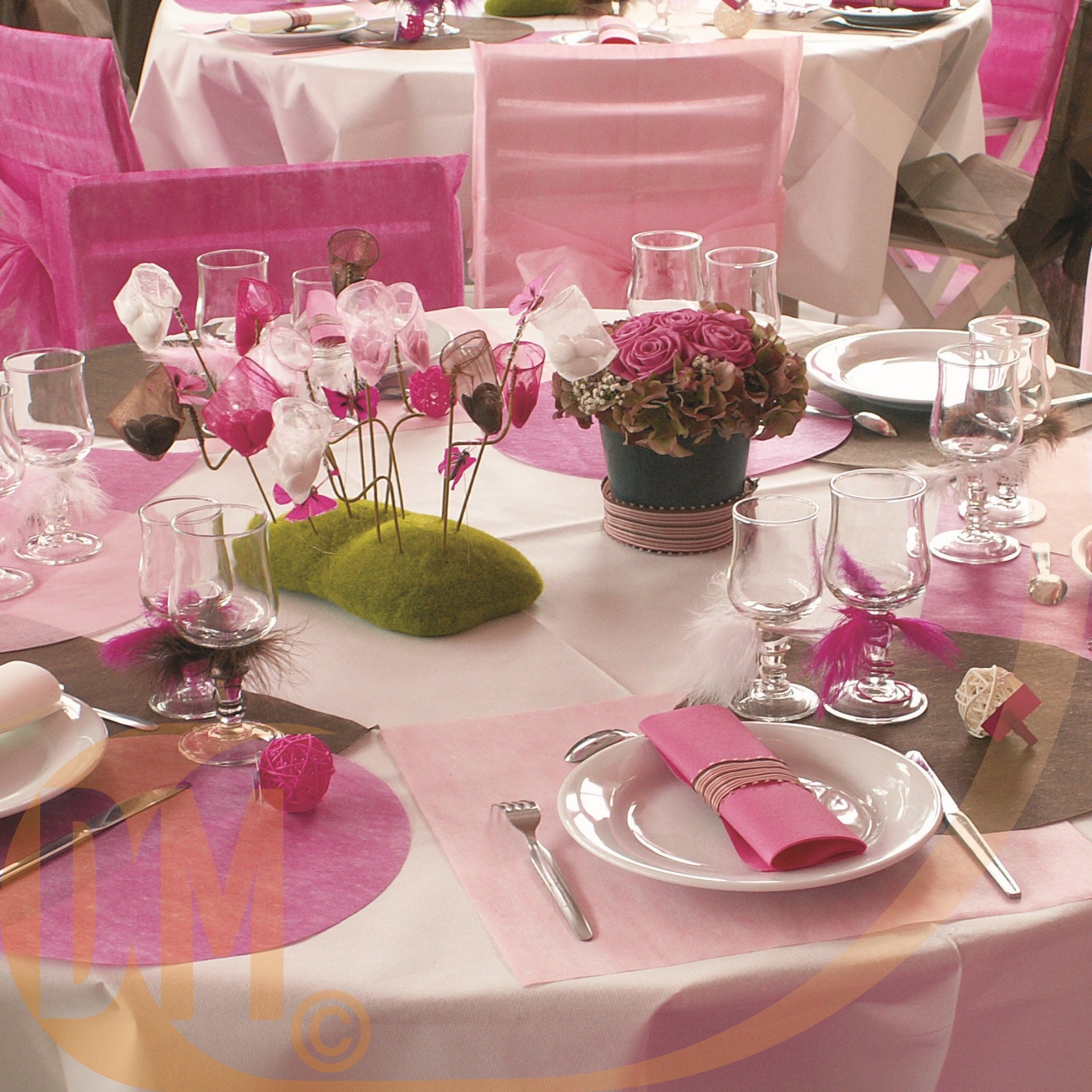 Set de table rond tissu non tiss�